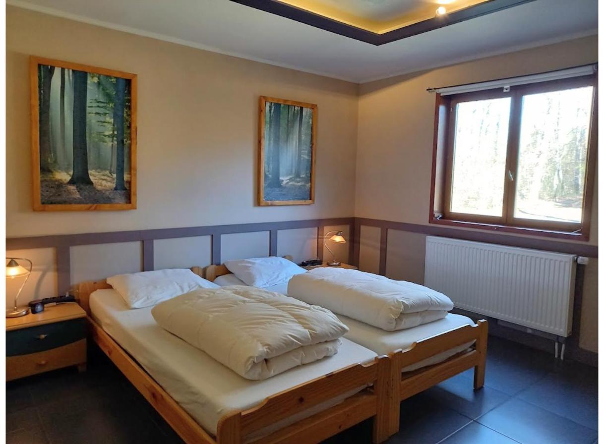 Holiday Home"Monsieur Nips" Érezée Esterno foto